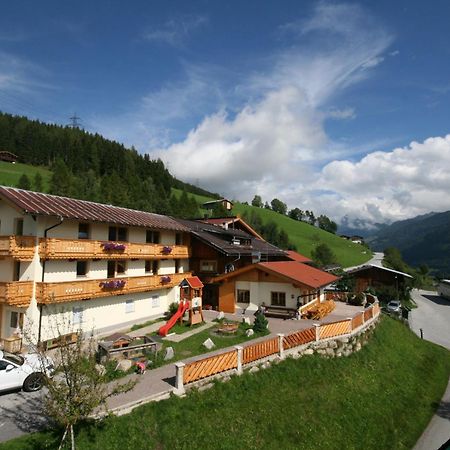 Alpengasthof Enzianhof Zell am Ziller Exterior photo